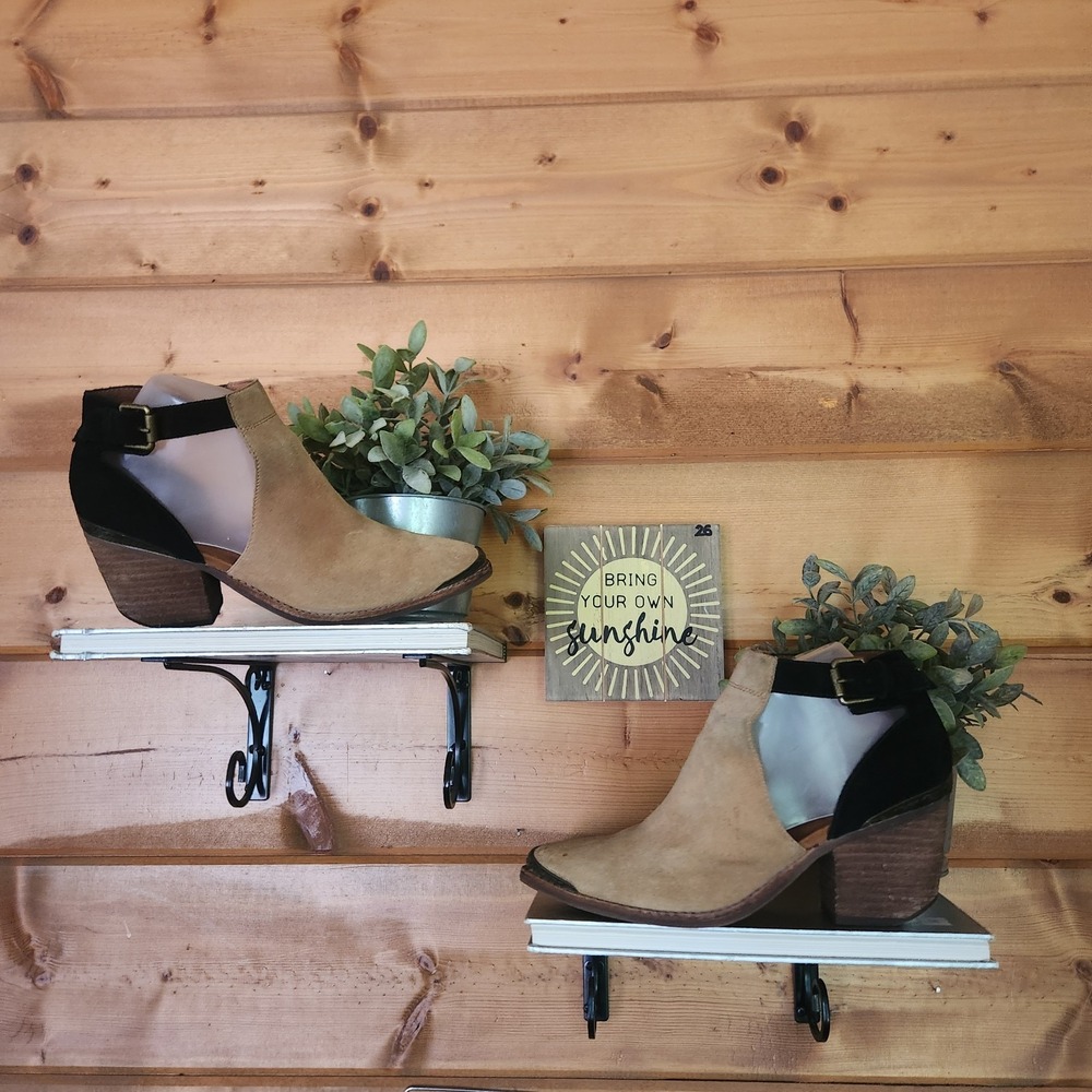 Women's Tan Cutout Heel Ankle Boots
